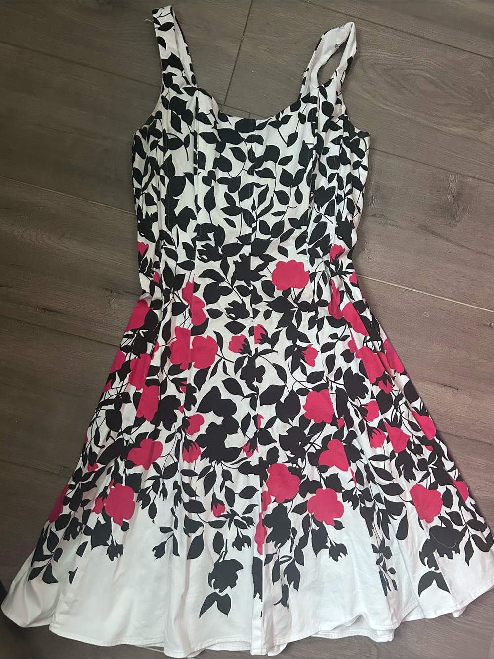 Nine West White Midi Dress with Black Leaf Print and Pink Floral Accents